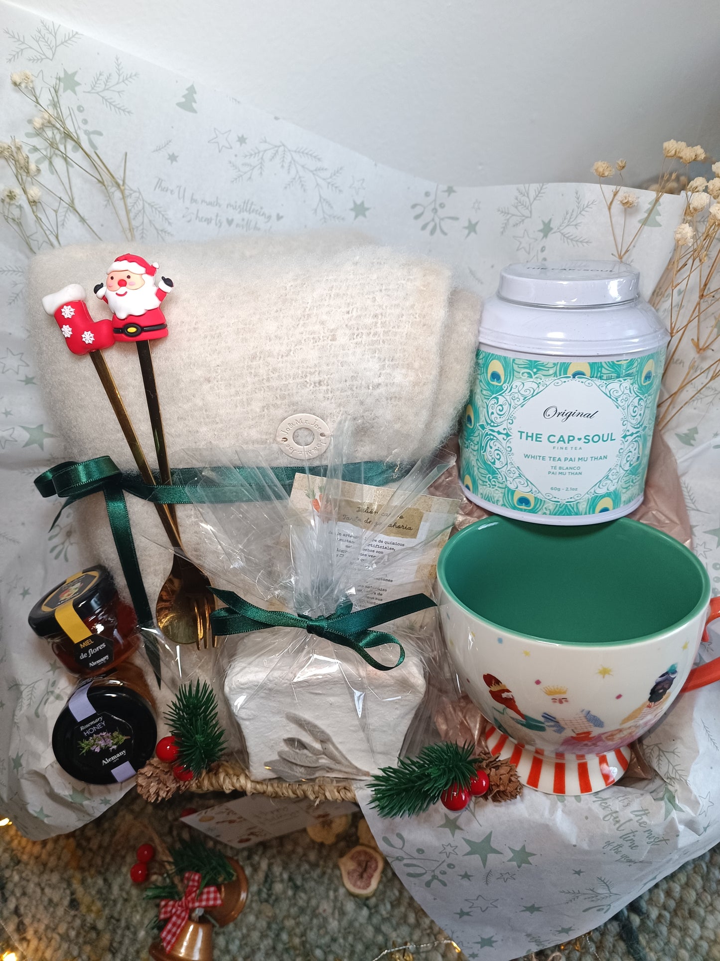 “Three Wise Men” Christmas Basket
