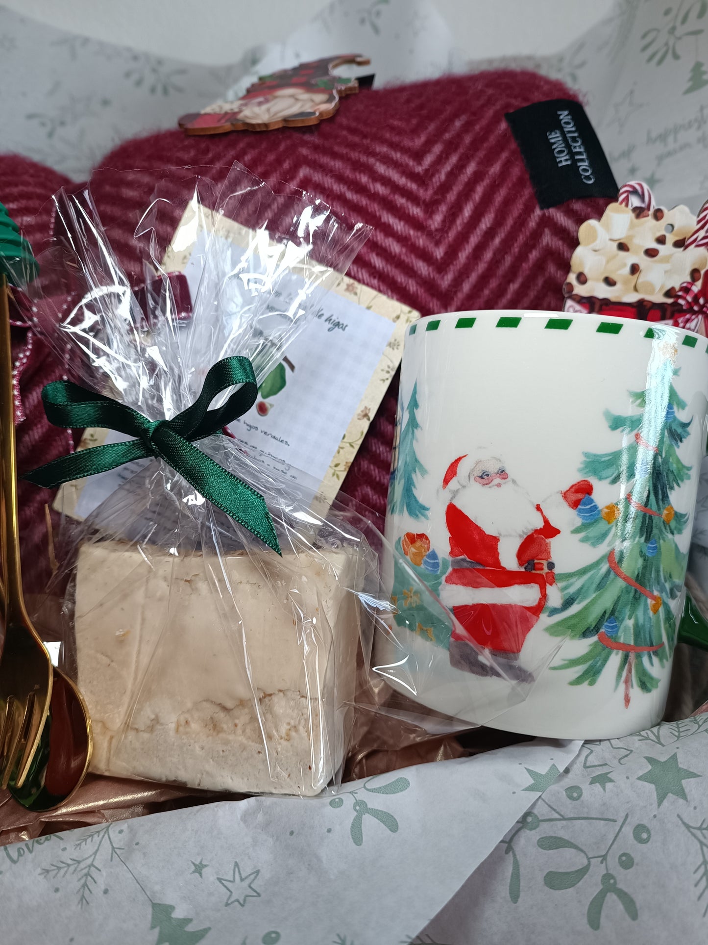 “Red Santa” Christmas Basket