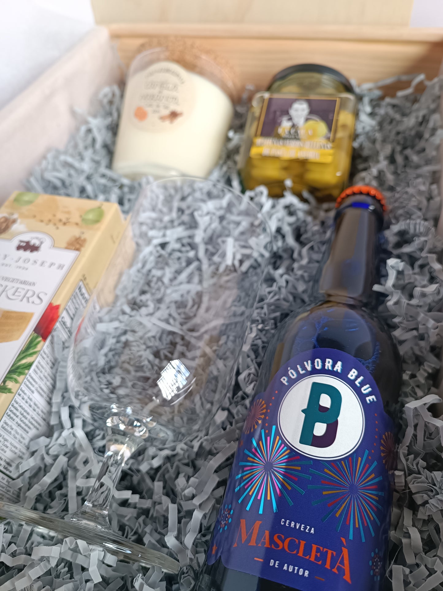 “Flavors of the Mediterranean” Gift Box