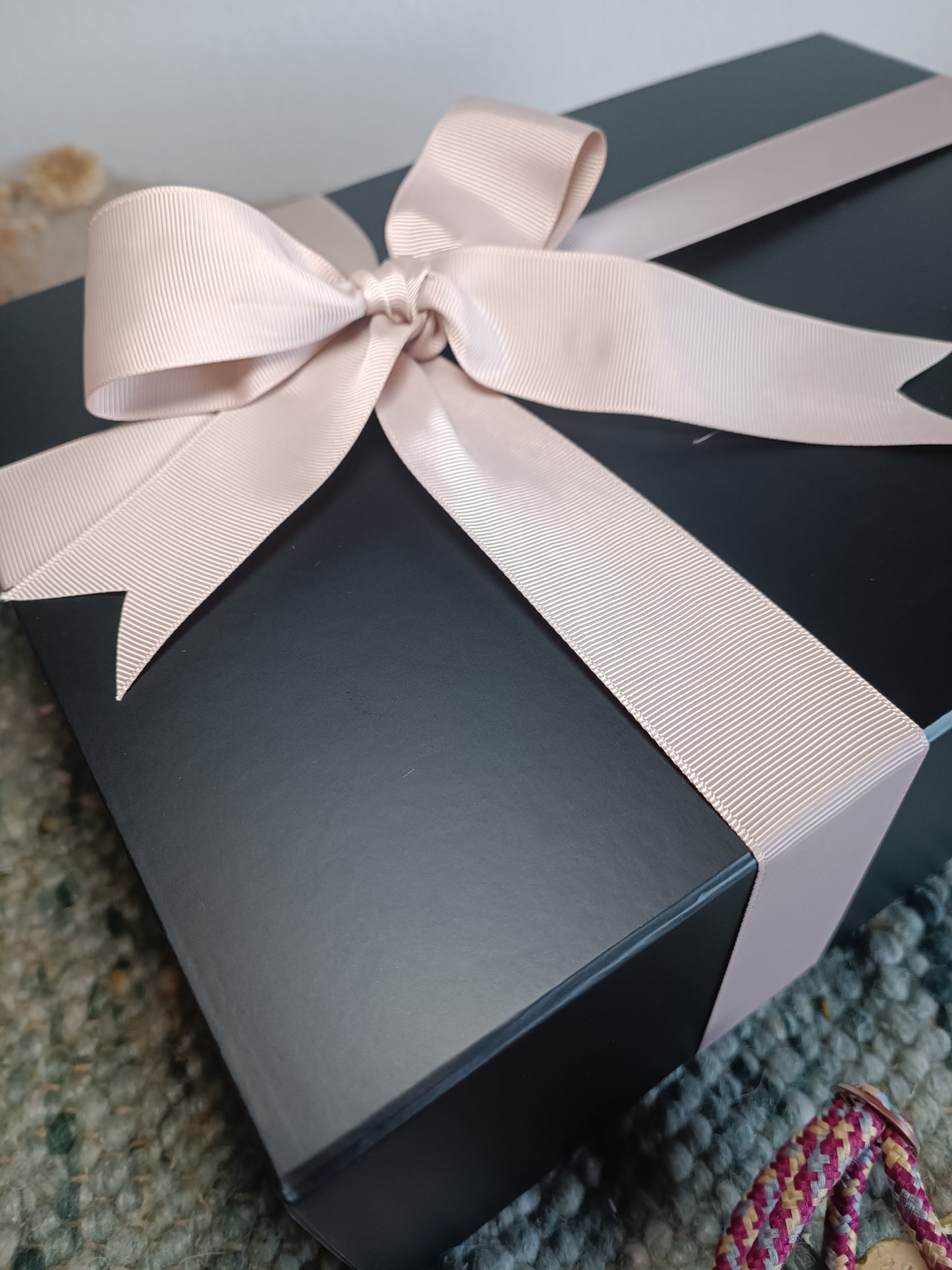 “Sustainable Elegance” gift box