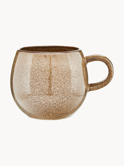 Taza de té Addison hecha a mano 500 ml por Bloomingville