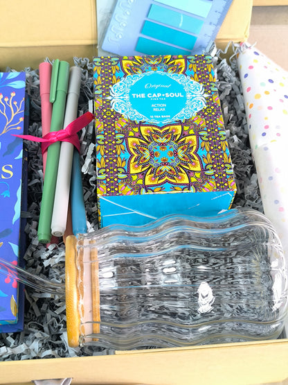 Caja de regalo té y vaso de cristal con tapa