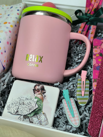 Caja de Regalo "Pausa & Estilo" con Taza de Acero, Café Ristretto y Kit de Belleza Legami
